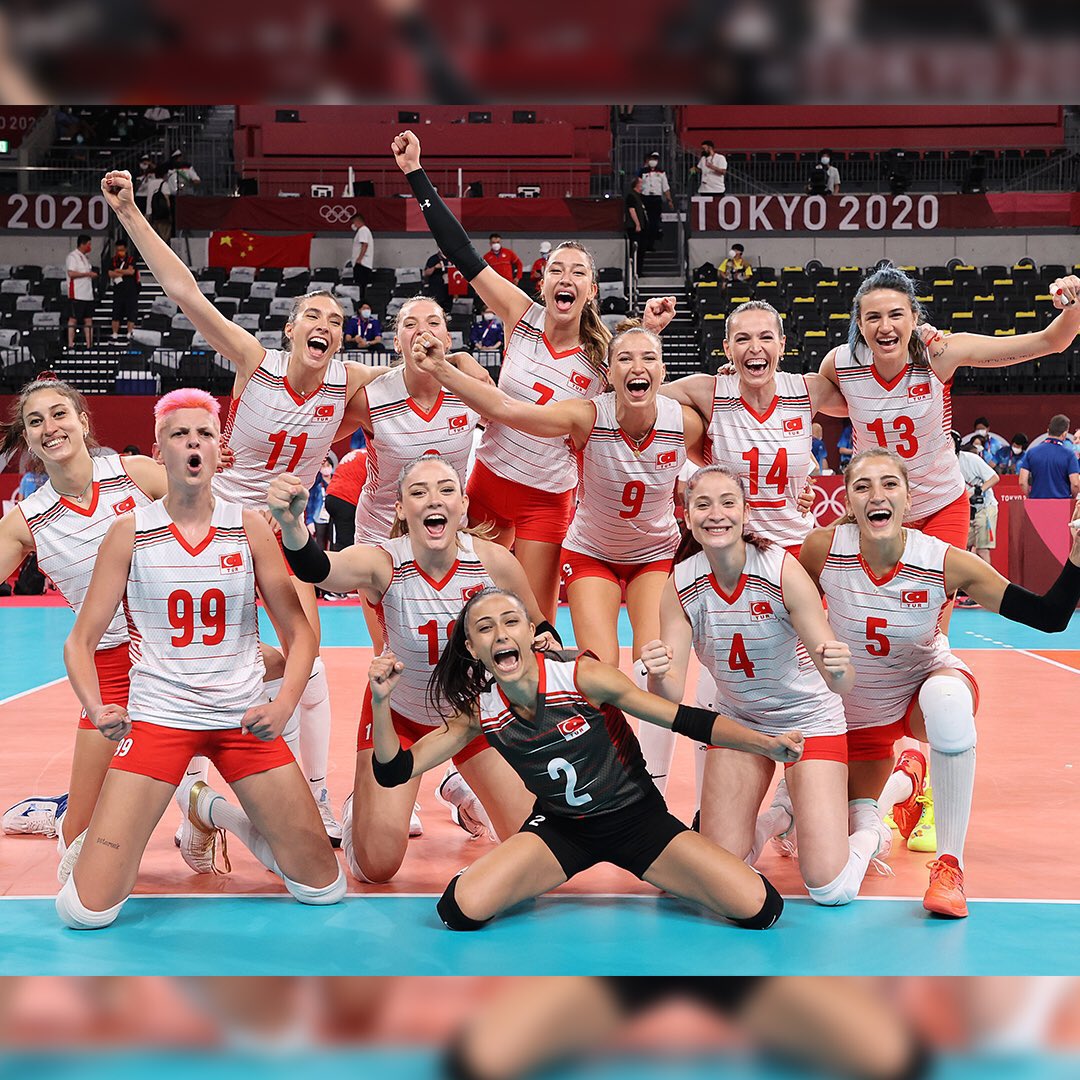 Olimpiyat Oyunları'daki ilk maçımızda Çin'i 3-0'la geçtik! 🇹🇷 Harikasınız kızlar 💪🏻 Böyle devam...🙏🏻🧿

#Tokyo2020  #FileninSultanları