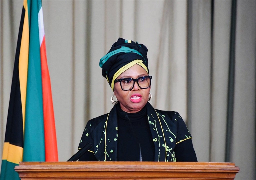 City_Press's tweet photo. Lindiwe Zulu: ANC a buffer between the rich and poor https://t.co/Yer5mcGBfx. https://t.co/6cE3dWMo0I