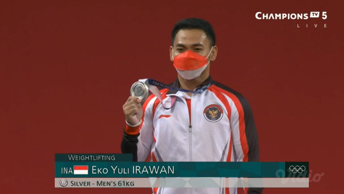 BadmintonTalk's tweet photo. 🥈 #Tokyo2020
🥈 Rio de Janeiro 2016
🥉 London 2012
🥉 Beijing 2008

Four #OlympicGames 
Four Medals
One Legend

Eko Yuli Irawan #INA
Indonesian with MOST Olympic medals!

13 years since his first Olympic, he has just won another medal!

Congratulations pak Eko!

#Weightlifting https://t.co/ffRj9Pex4Q