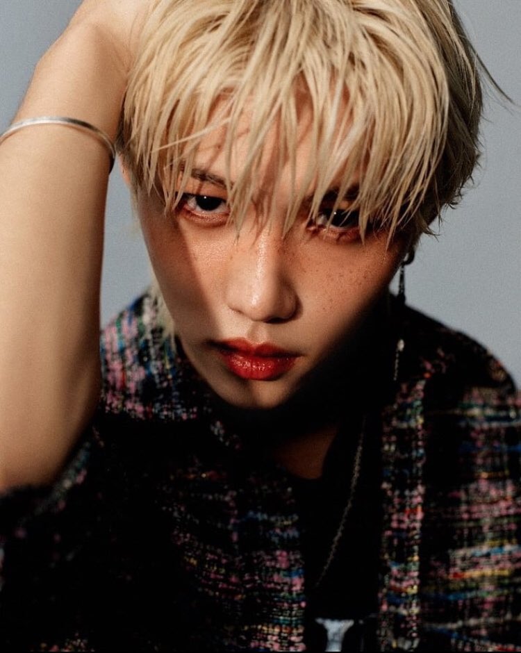 Felix_Thailand's tweet photo. [IG] 210725 realstraykids (1/3)

GQ เกาหลี‼️🔥
เมื่อผมได้ถ่ายภาพร่วมกับ GQ ผมรู้สึกสนุกและเป็นความทรงจำที่ยากจะลืมเลือนเพราะพวกเขาถ่ายภาพได้ดีมาก  😊 ❤️💛

🔗 https://t.co/r5PHt8xIMU…

@Stray_Kids #StrayKids #스트레이키즈 #Felix #필릭스 https://t.co/SRcTdbqi8E