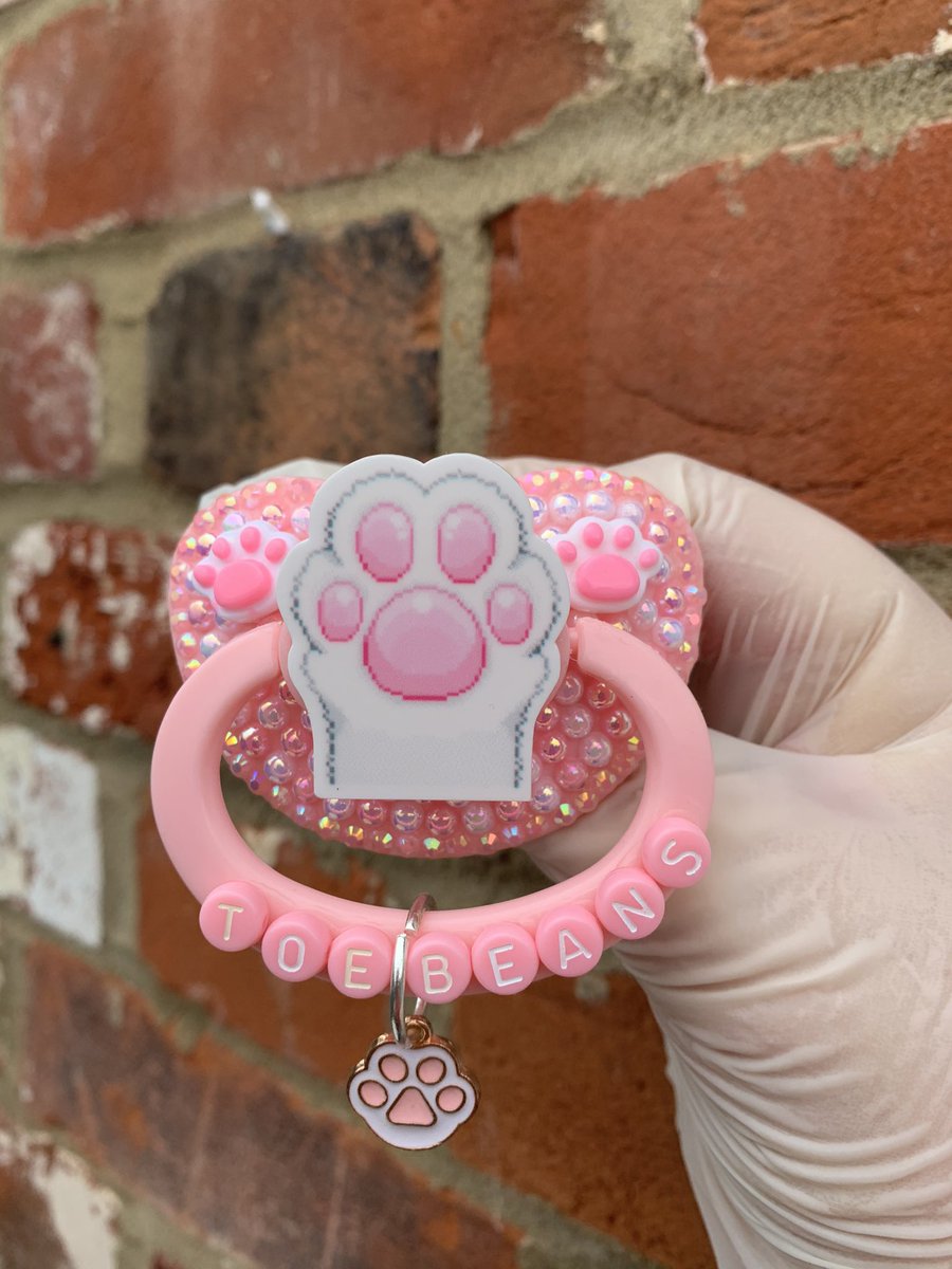liladventuresco's tweet photo. Our Toe bean paci found its forever home with a lovely returning customer of ours. Fancy a remake? Simply pop us a DM here or via our insta! #ddlgcommunity #kittenplaycommunity #abdl #adultpacifier #bdsm #ddlgshop https://t.co/7xgq8jsWcB