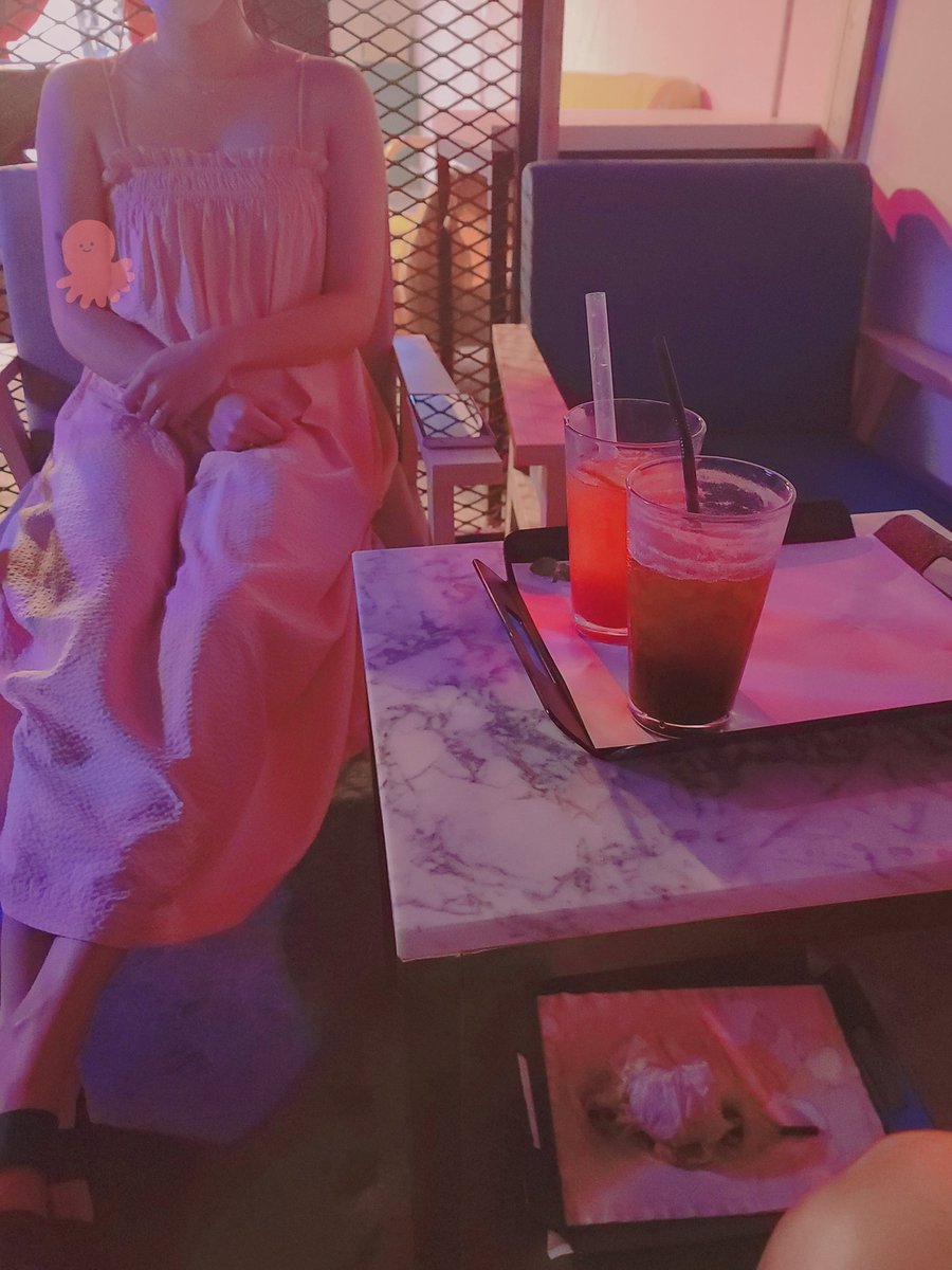 genesisjjun's tweet photo. 집 밖에 나온김에~~

#무즐라 https://t.co/A9gUyLWSUh