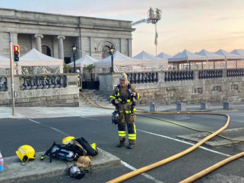 DubFireBrigade's tweet image. In the early hours of this morning five units were called to a building fire in Dun Laoghaire after reports of smoke issuing.

Firefighters in breathing apparatus fought the fire and prevented any further damage. A hydraulic platform also attended the scene.

#Dublin #fire #DLRCC