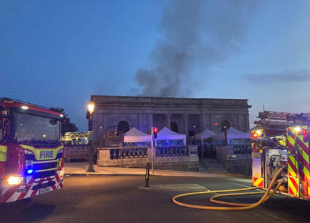 DubFireBrigade's tweet image. In the early hours of this morning five units were called to a building fire in Dun Laoghaire after reports of smoke issuing.

Firefighters in breathing apparatus fought the fire and prevented any further damage. A hydraulic platform also attended the scene.

#Dublin #fire #DLRCC