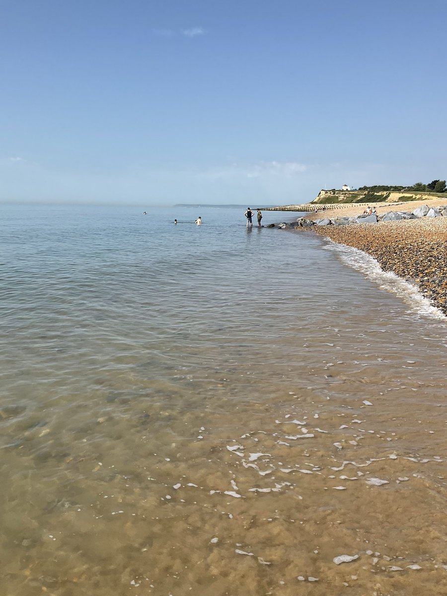 A picture of #Bexhill from a few days ago. Glyne Gap beach.