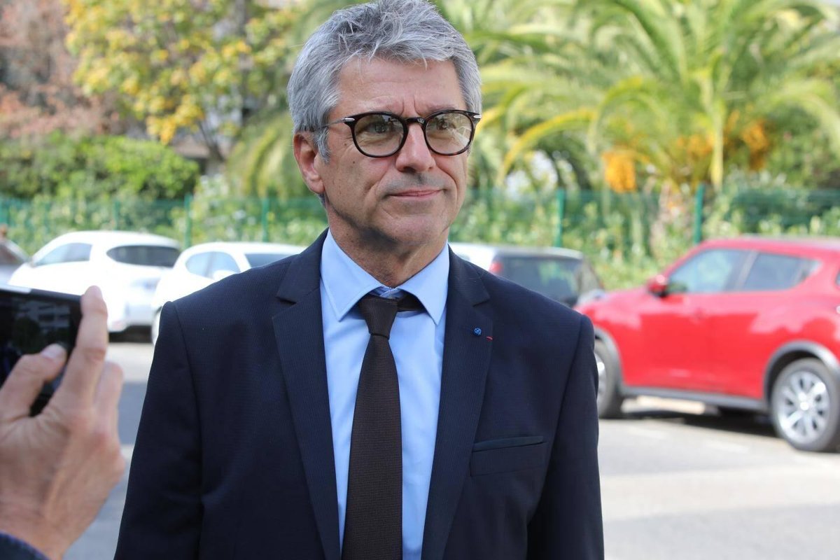 Nice_Matin's tweet photo. Face au Delta, le préfet des Alpes-Maritimes étend des mesures anti Covid-19 à tout le département https://t.co/gdlfcbZtwR https://t.co/q9w8a3pgkq