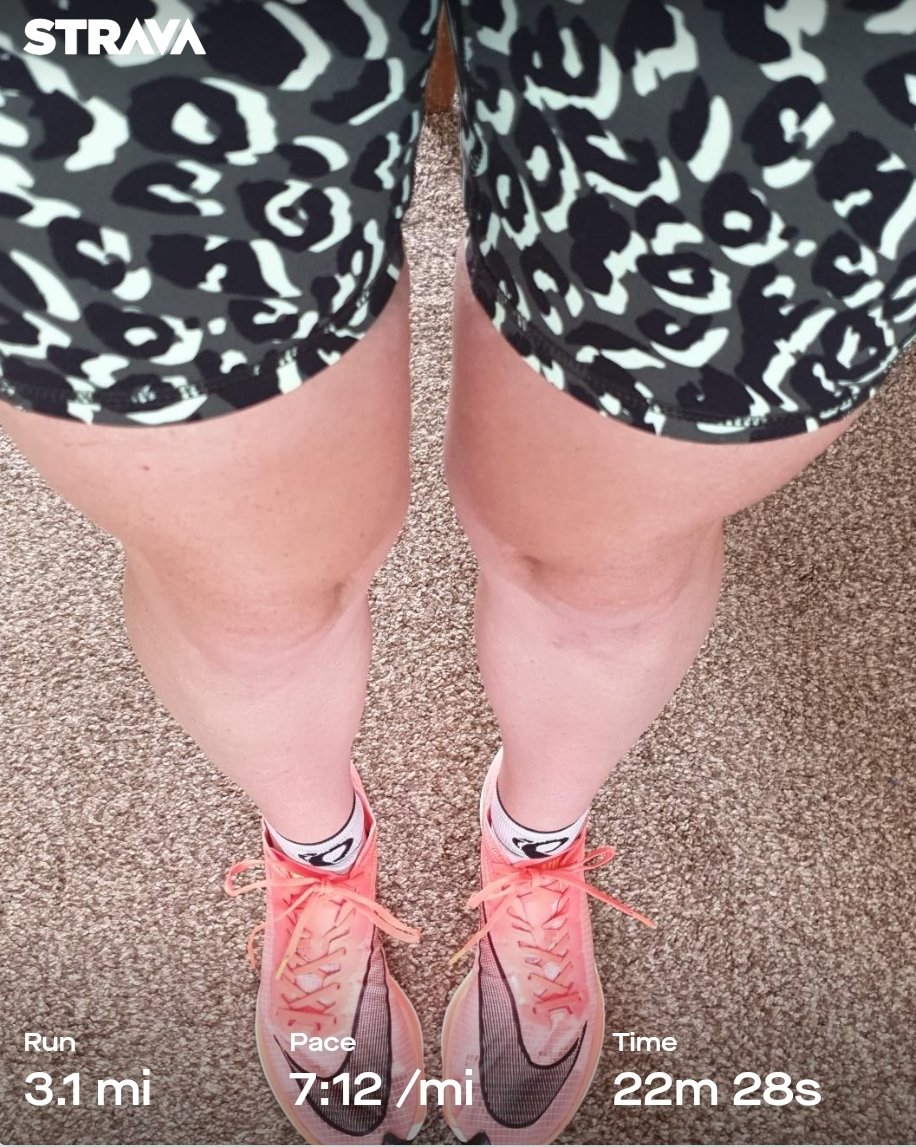 First proper effort for sometime as I spent the last 8 weeks recovering and re-habbing from a hip injury. I'm pretty happy with that effort and know there's a bit more in the tank.
Check out my activity on Strava: strava.app.link/0Iqpapp3aib