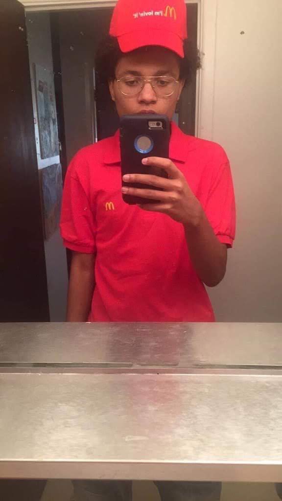 PregameJordan's tweet image. Up early paper chasin 💯 #9to5shit #getmoney #nevabroke #nba #fuckmymanager #smgxMceedeees