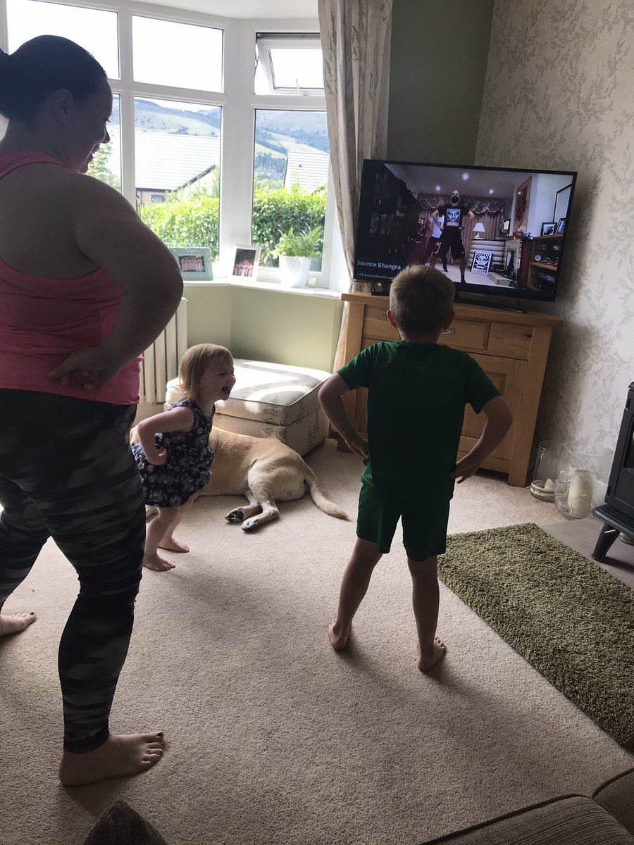 TanyaWNHS's tweet photo. Such a fun, energetic session by @bouncebhangra we loved it! Thank you! #SAHM https://t.co/KGj9441sEc