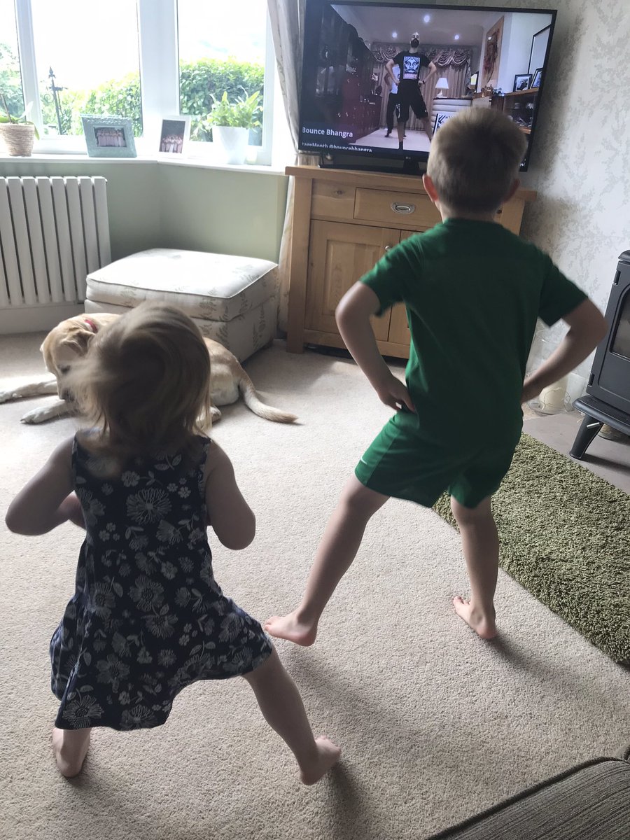 TanyaWNHS's tweet photo. Such a fun, energetic session by @bouncebhangra we loved it! Thank you! #SAHM https://t.co/KGj9441sEc