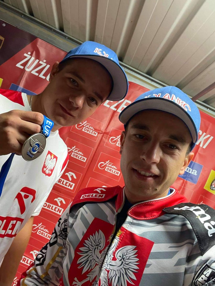 #European Pairs Speedway Championship 2021 - 🇫🇷 Macon
🇵🇱 #SilverMedalist 🥈
1. Jakub Jamróg 12+3 (2,2*,2,3,1*,2*)