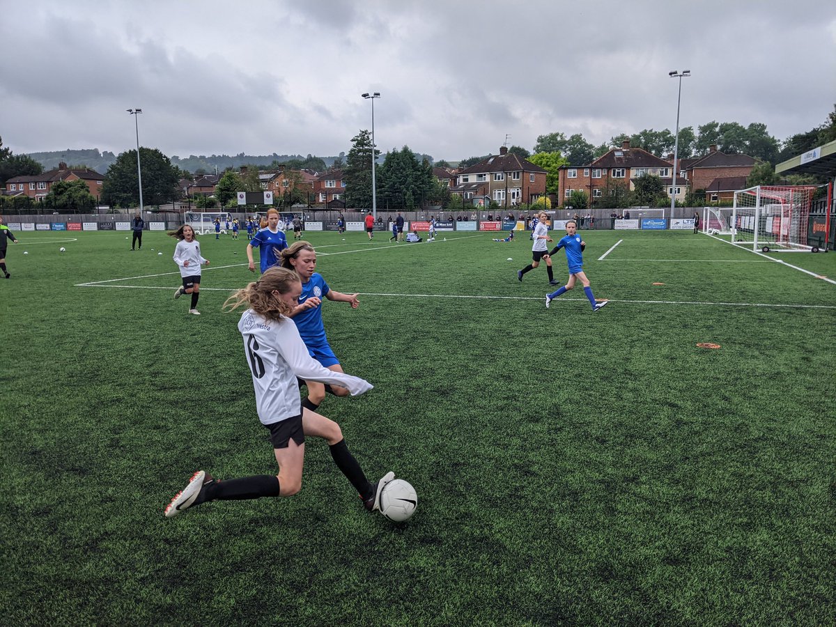 surreyfa's tweet image. It's semi final time. Who makes the final?

@AFCWGirls 🆚 @EpsomEwellColts
Rocks Lane 🆚 @balhampanthers

#ThisIsSurreyFootball #GetHyped