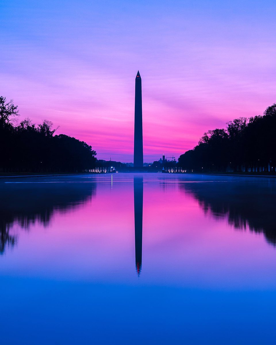 Mid-summer blues. 💙 

📷: IG/gordonklau #MyDCcool #GoodMorning #WashingtonDC