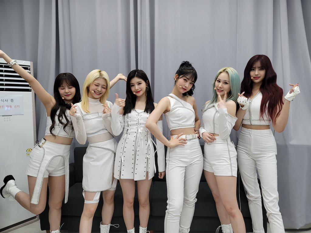 everglowpix's tweet photo. ㅡ everglow ♡ #에버글로우 
ⓒ twitter, ig, fb ➳ 210725 https://t.co/SNp1EDn0sE