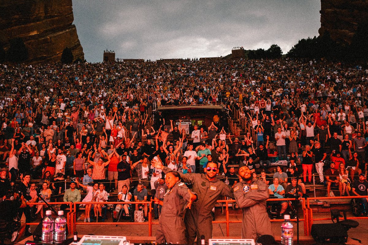 <a href="/TheReminders/">thereminders</a> x <a href="/LeGrandAlliance/">The Grand Alliance</a>  take over Historic <a href="/RedRocksCO/">Red Rocks Park & Amphitheatre</a>