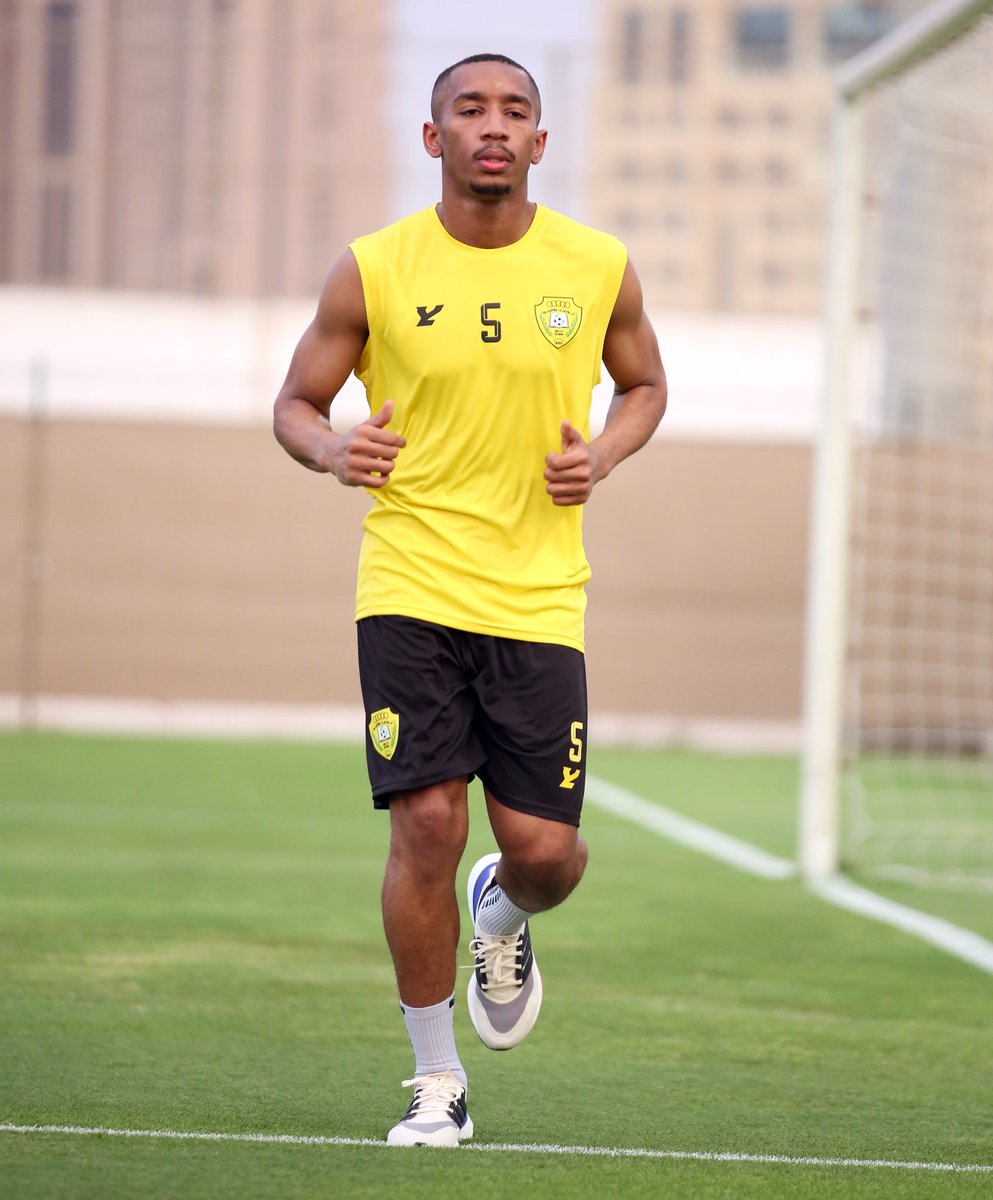 AlWaslSC's tweet photo. The CAPTAIN is Back 🔝🤙

🟡 #ALWASL https://t.co/RiZdkYPYjo