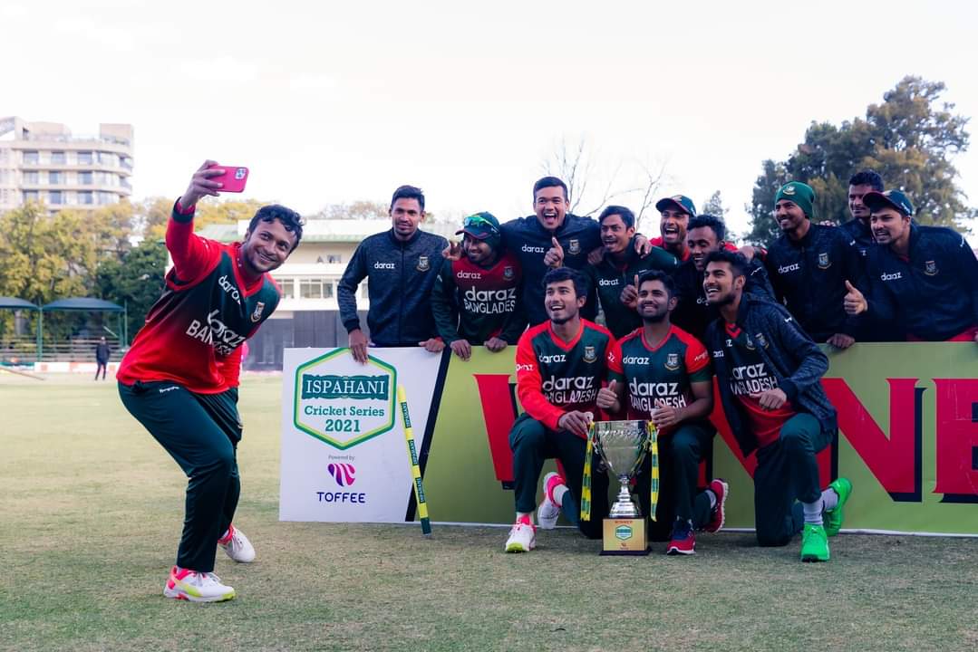 Nasir7514's tweet photo. অভিনন্দন বাংলাদেশ ক্রিকেট টিম❤🇧🇩 https://t.co/Ty7IJx4fIr