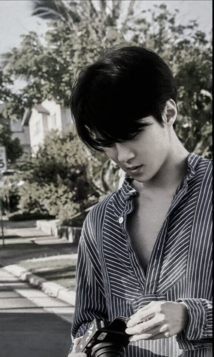 Bukan newbie, mari berteman
Rt / like aja 
Fambest?  Dm, gak usah sungkan ya. 

#rootrpw #roleplayer #roleplayeraccount #roleplayerindonesia #roleplayerkpop #roleplay