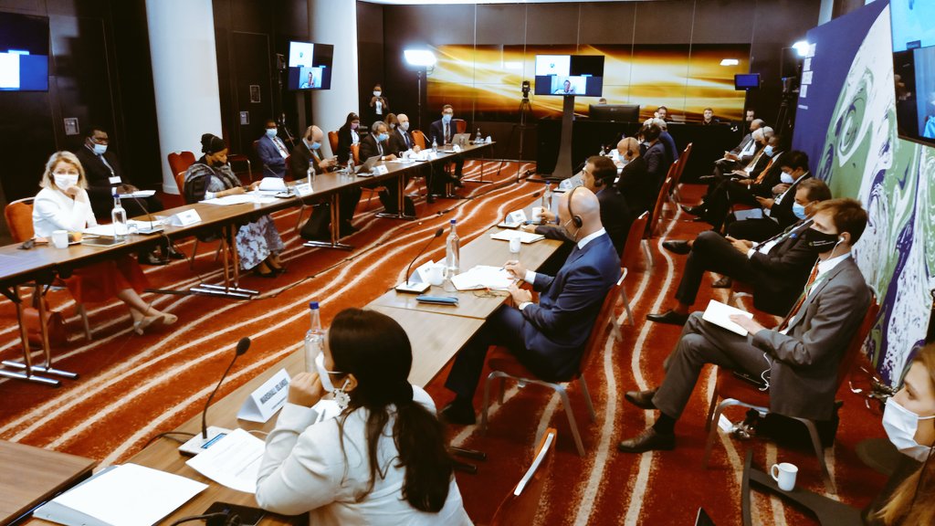 Eve Bazaiba tweet media