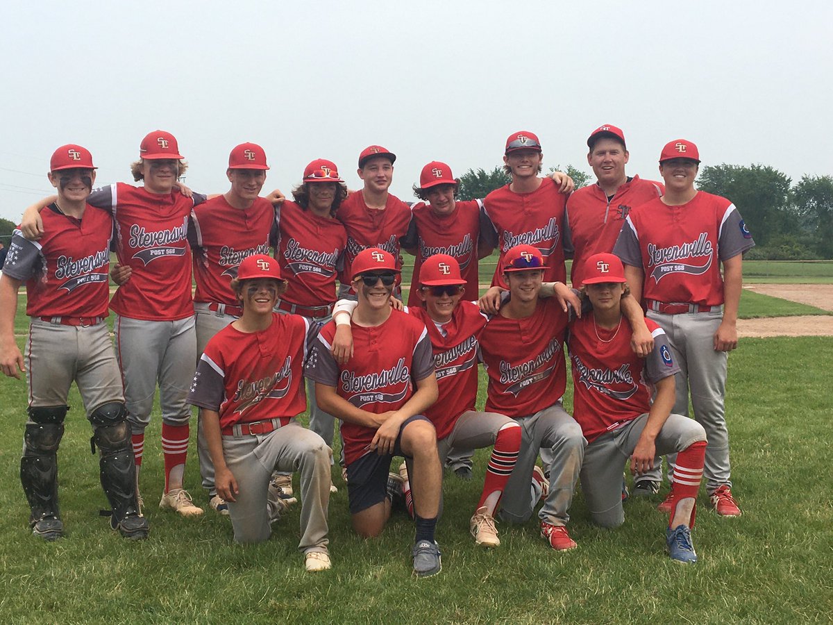Juniors finish runner up at the zone tournament. They finish the year with a 16-9 record.