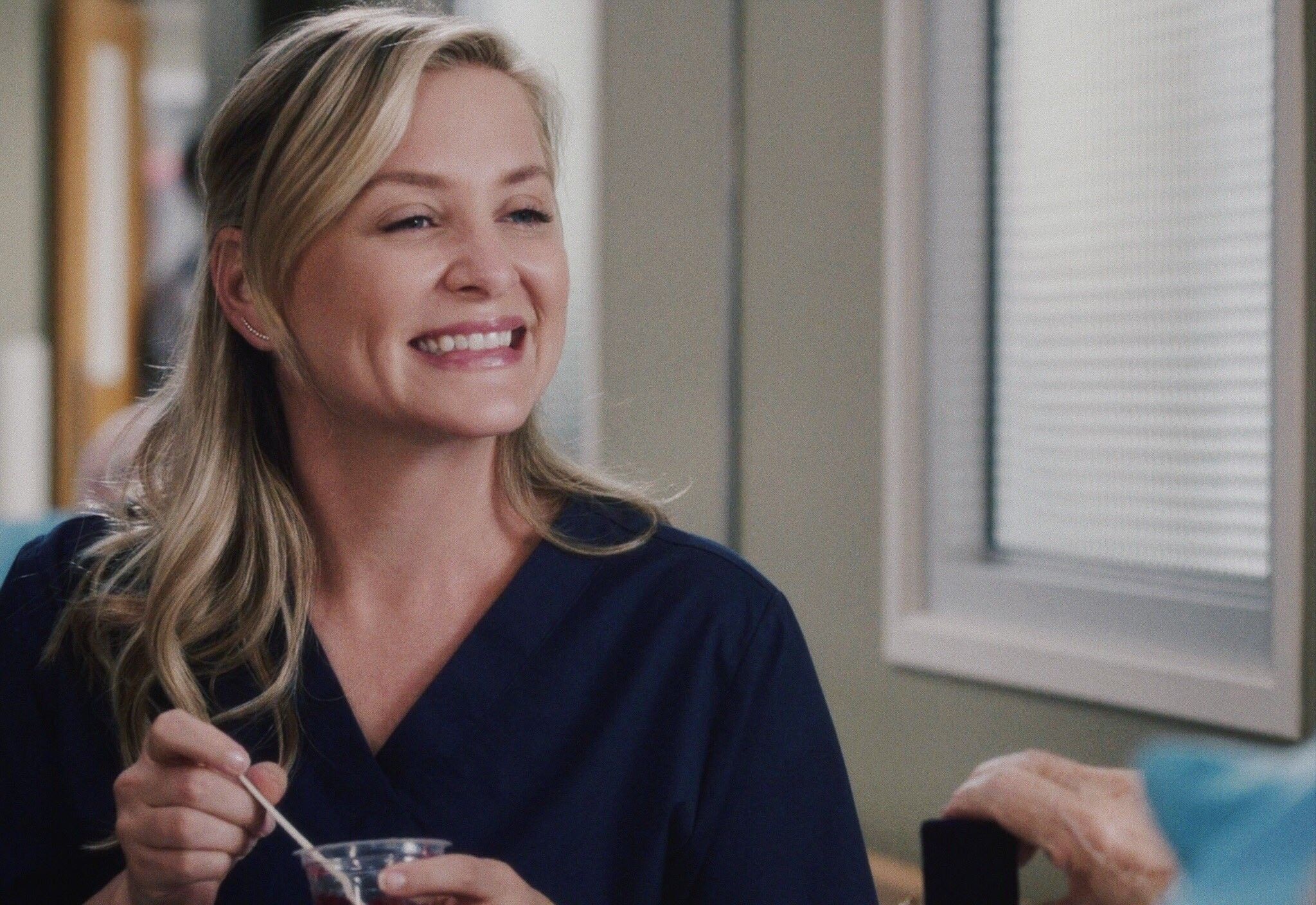  Happy Birthday Jessica Capshaw <3 
