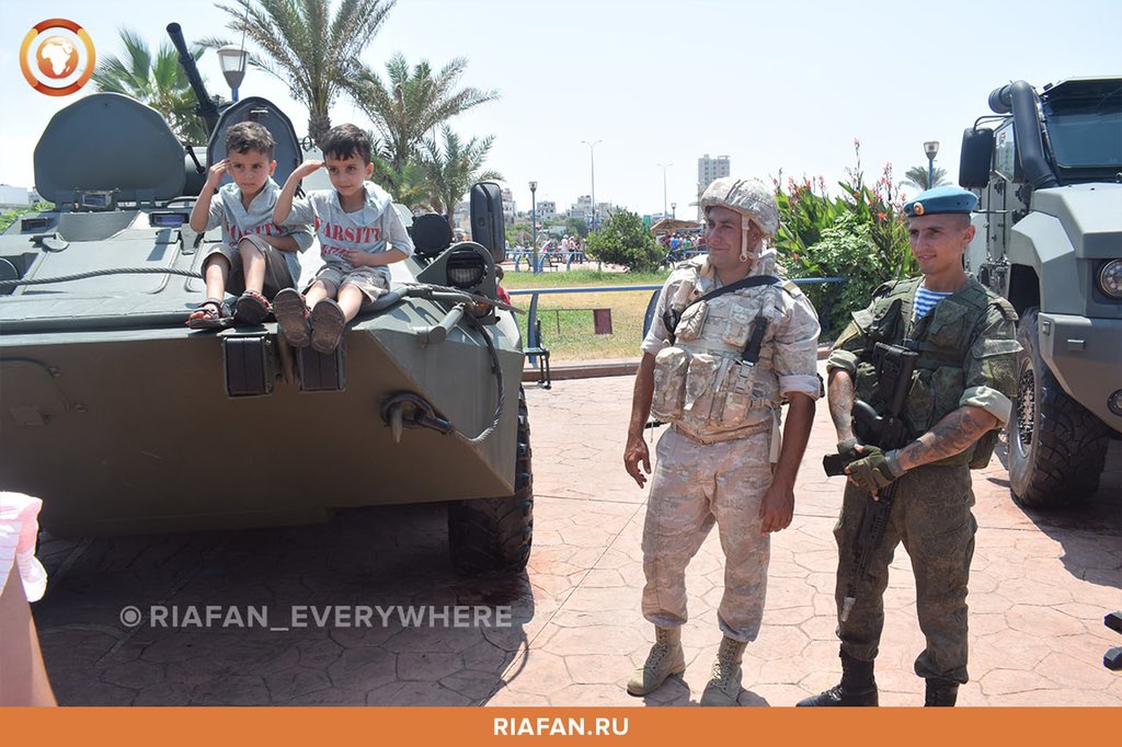 E7JGA-4WEAEWjcF