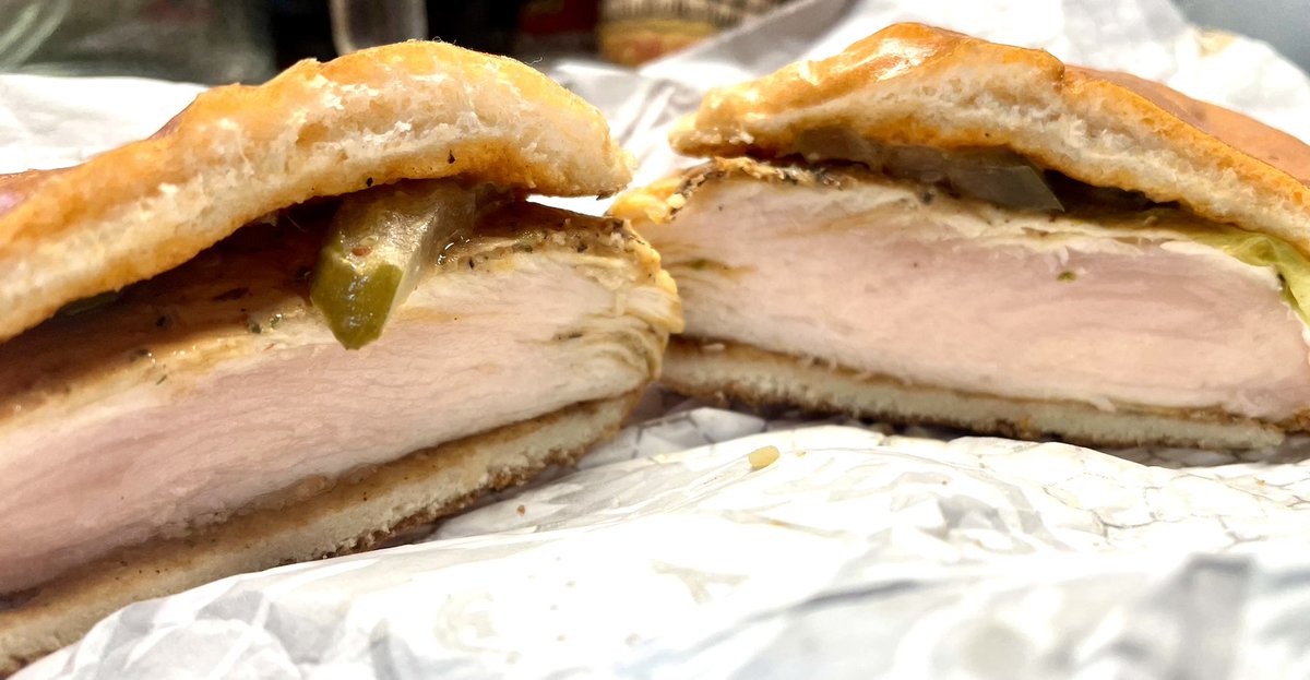 passailaigue's tweet photo. Thanks so much Wendy’s for the raw chicken sandwich. Nothing like salmonella for supper. 🤢 @Wendys #wendys #yuck #dontbothertryingtocontactcustomerservicetocomplain https://t.co/cVyPFT6Y4H