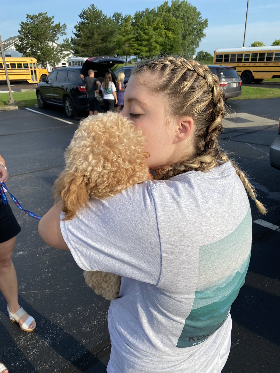 Off she goes! <a href="/sophiasloth14/">sophia</a> and the Saint Joan of Arc crew heading out on a missions trip to West Virginia.  Love seeing these kids give a week of their summer in service to others. We Love you Sis! ❤️ <a href="/ShellyWyman/">Shelly Wyman</a>