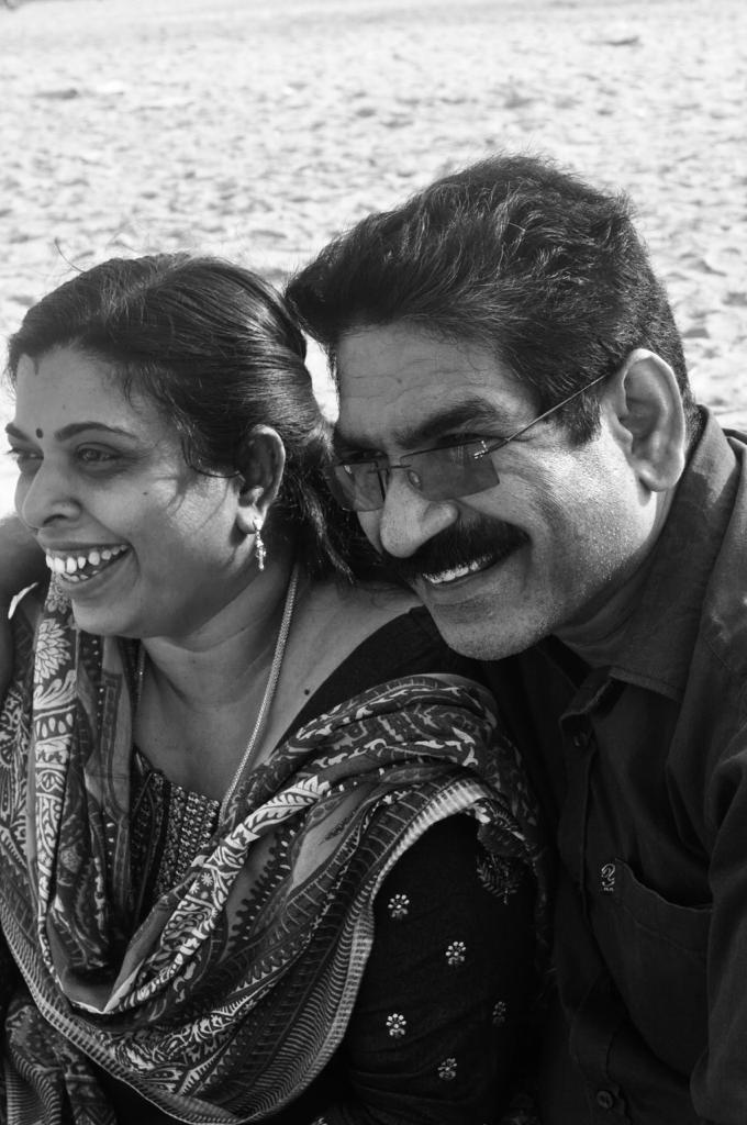 ManojSmrithy's tweet photo. @xsailorxsaturnx Shots of my parents in b/w. Very candid moments that I will treasure for life. https://t.co/P2WaOLPKaT