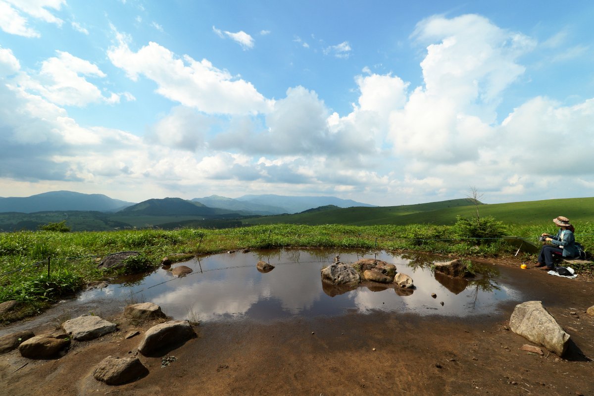 ESEphotographer's tweet photo. #霧ケ峰 #霧ケ峰高原 #長野 #火山 #公園 #八ヶ岳 #風景 #写真 #風景写真 #旅 #反射 #反射写真 #スナップ写真 #nagano #pond #refleciton #landscape #picture #canon #7dmark2 #snap #snapshot #mountain https://t.co/t38BMSfeoz