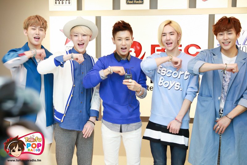 UNIQ_ARCHIVE's tweet photo. U &amp; I UNIQ 🦄️ 
#UNIQ @UNIQ_5 https://t.co/0n8DJt5VAY