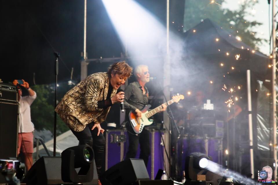 Hale Barns Carnival tweet media