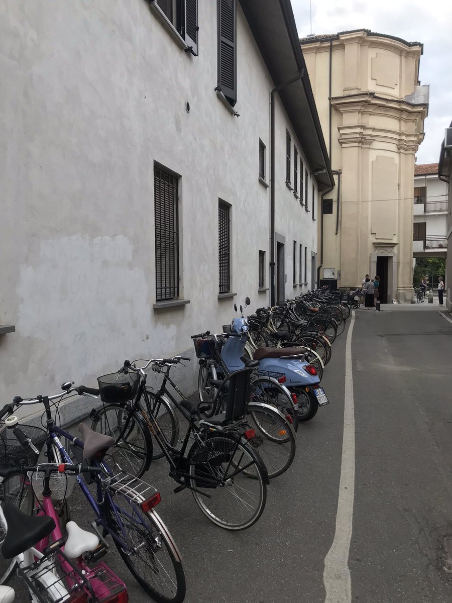 pgdalsanto's tweet photo. Italian small town summer mass parking #sangiovannibattista #mottavisconti  @BroRiceWarriors https://t.co/YEFhp3xjXL