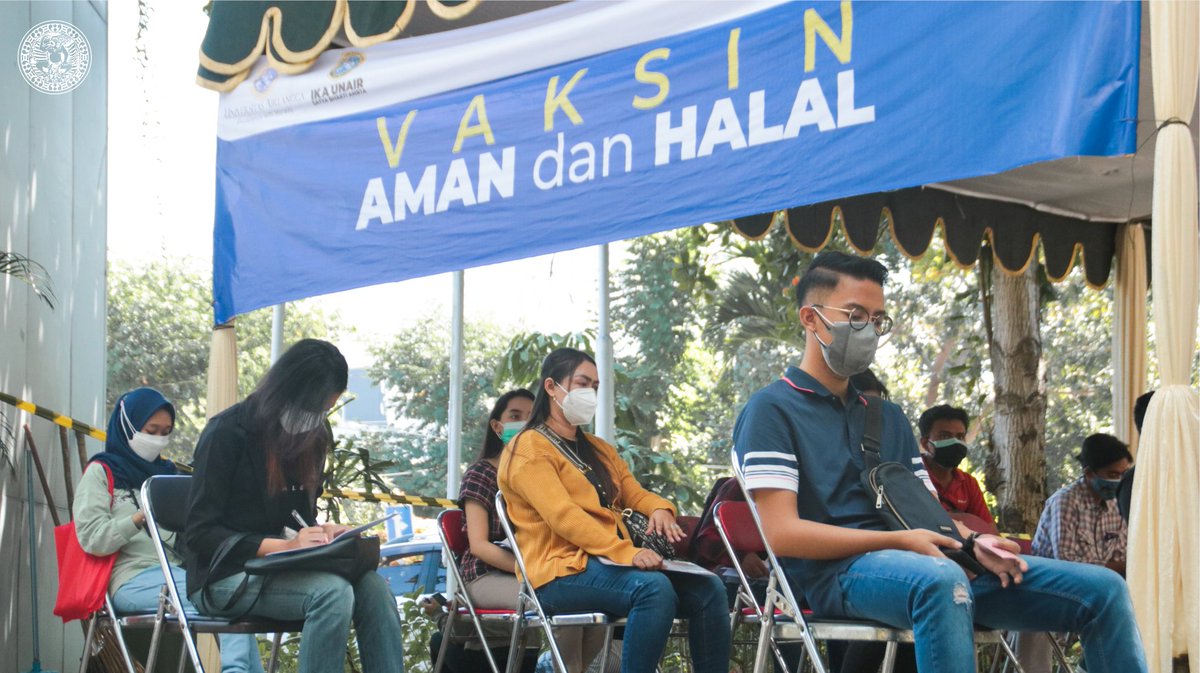 Universitas Airlangga melalui Direktorat Pendidikan kembali menggelar vaksinasi massal Covid-19 di Airlangga Convention Center  pada (24-25/7/2021). Sebanyak kurang lebih 6000 dosis vaksin Sinovac disuntikkan dalam rangka perwujudan herd immunity di Indonesia.