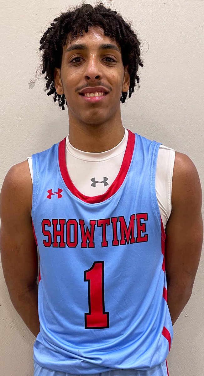 ShowtimeBoyzz's tweet photo. Showtime Ballers 17U squad finishes up 4-1 to win out the Steph Curry Bracket in a win over Gateway 68-67 led by 
SG @jahsean 30pts 
CG Kasai Fontanez 10pts 3stls
PG @iam_ray2x 10pts 7ast @UAassociation @RiseCircuit https://t.co/4ghdx9HGN6
