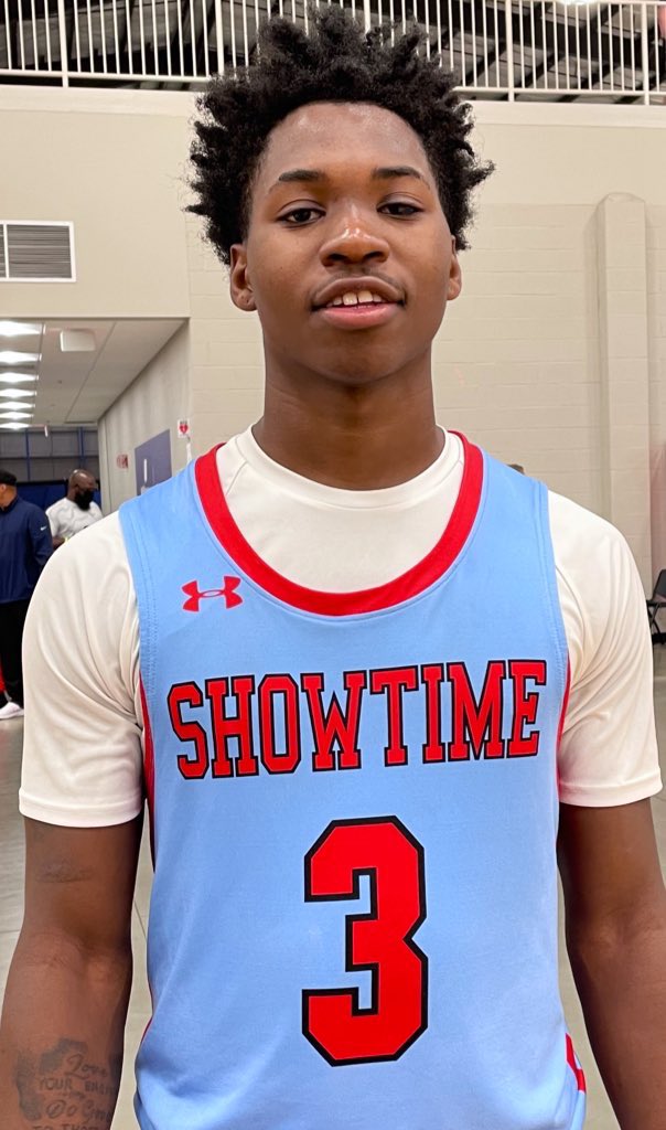 ShowtimeBoyzz's tweet photo. Showtime Ballers 17U squad finishes up 4-1 to win out the Steph Curry Bracket in a win over Gateway 68-67 led by 
SG @jahsean 30pts 
CG Kasai Fontanez 10pts 3stls
PG @iam_ray2x 10pts 7ast @UAassociation @RiseCircuit https://t.co/4ghdx9HGN6