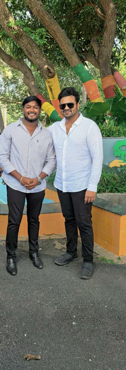 ManchuTeam's tweet photo. Happy birthday (original name) but we all are call u sreekanth..,coz u would be  as it is as actor sreekanth that Name kept by Manoj Manchu anna...@HeroManoj1 stay blessed and stay happy..I wish ur dreams come true happy birthday sreekanth ❤️ Team MM Tirupati Fans https://t.co/9wnvoDHp4z