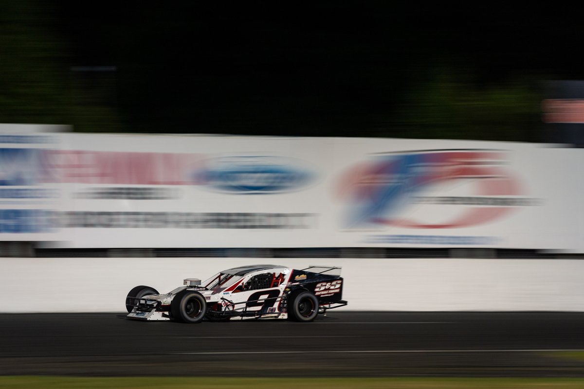 Stafford Speedway 🏎️ tweet media