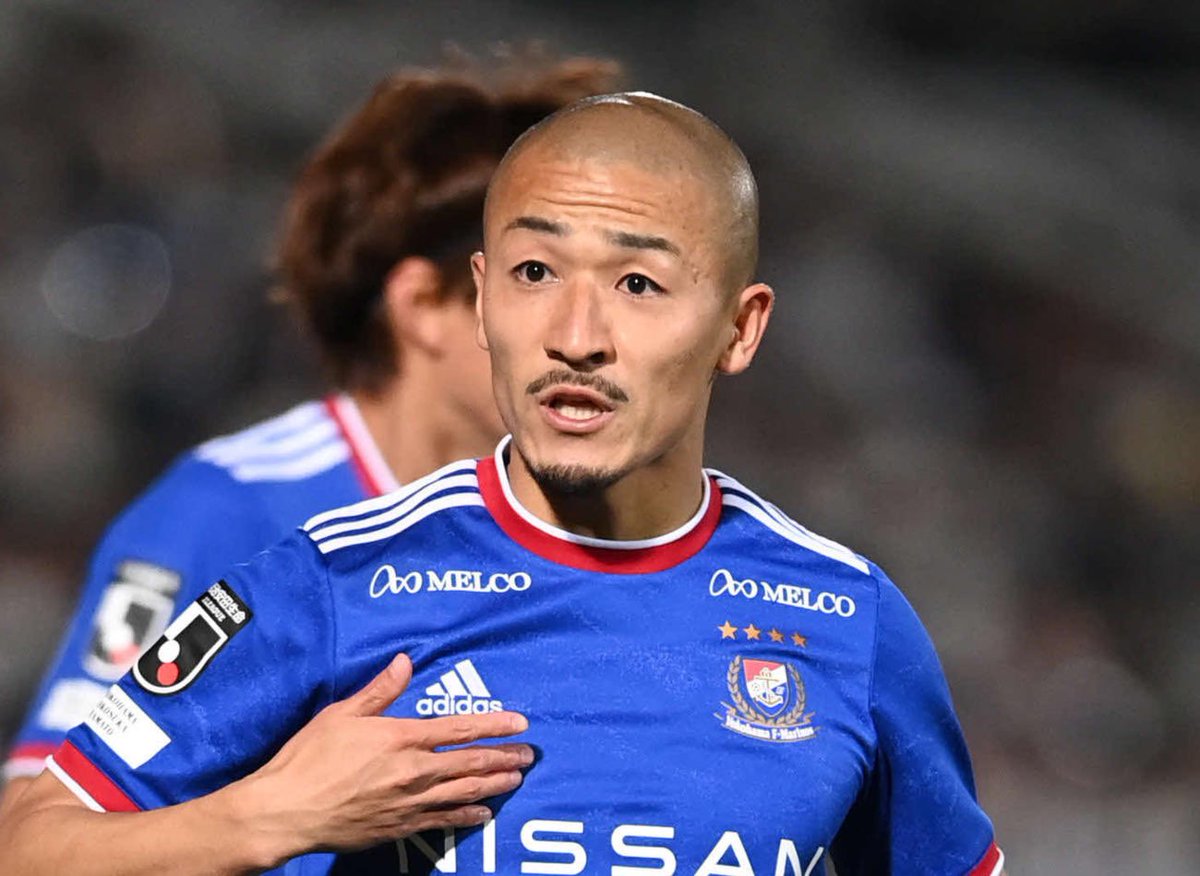 22歳に見えなくて ブラジル人を騙すな と言われてしまうサッカー日本代表の前田大然選手 Togetter 22歳に見えなくて ブラジル人を騙すな と言われてしまうサッカー日本代表の前田大然選手 Togetter