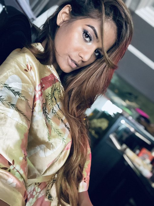 💋 https://t.co/nIzvO7tLOz<a href="/tag/newprofilepic"class="tags"><span>#newprofilepic</span></a>