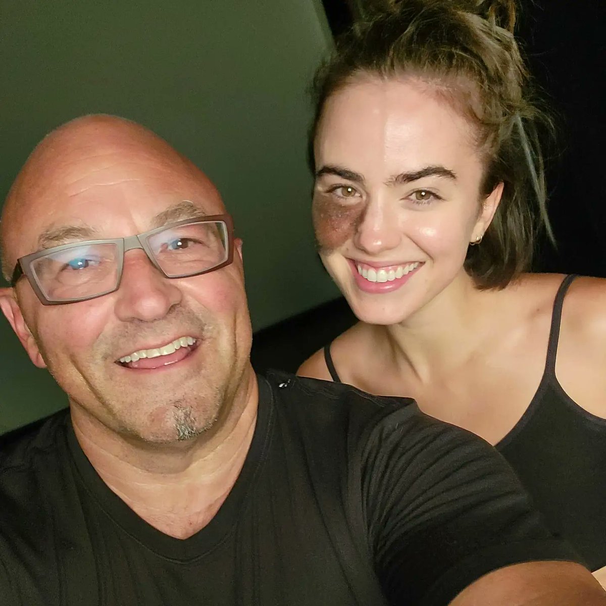 TarzanDan's tweet photo. Working w/Post Dance Experience this weekend when I ran into @CassandraNaud &amp; @BillyMustapha who decided to step in front of my camera lens for 5 minutes &amp; what we shot was insanity ! Thank you for sharing your gift. Check out the back of my @CanonCanada 7DMarkII
😁 @tarzandan https://t.co/yrHGQlVyH1