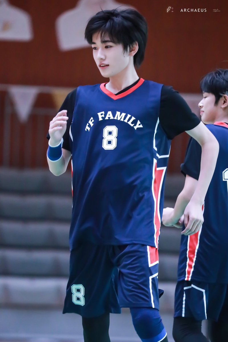 dontjudgeus4's tweet image. Basketball boy ☺️☺️
Credit: Archaeus0304·宋亚轩
#TFFamily  #时代少年团 #TNT #TF家族  #ディンチェンシン #songyaxuan #宋亚轩 #TEENSINTIMES