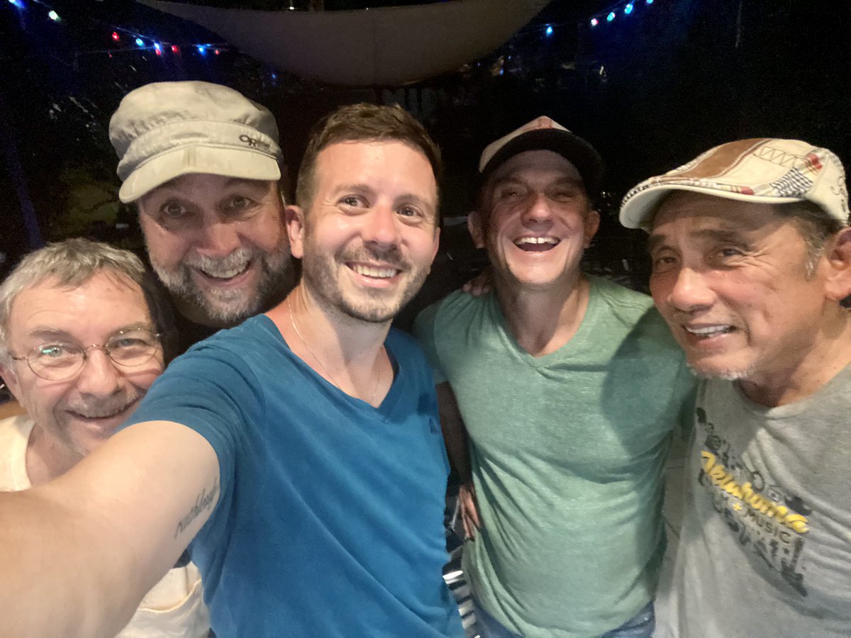 Had a blast with <a href="/reddirtrangers/">Red Dirt Rangers</a> and @Terry_Ware last night at <a href="/midwaydeli/">Midway</a>! #reddirtrangers #oklahomamusic #folkmusic