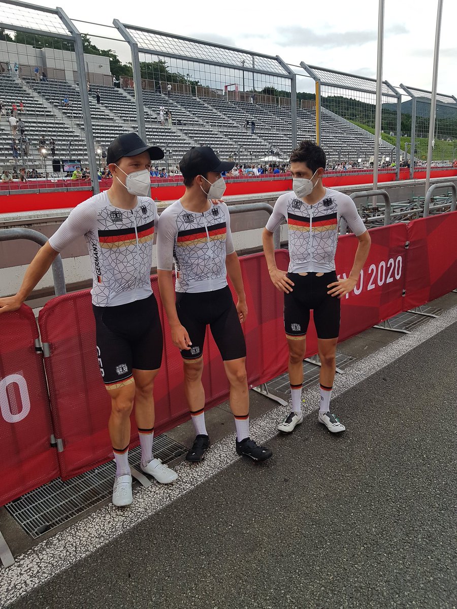 Jens Zemke tweet media