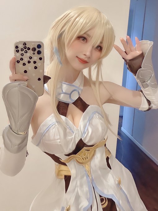 Twitterのコスプレ画像11