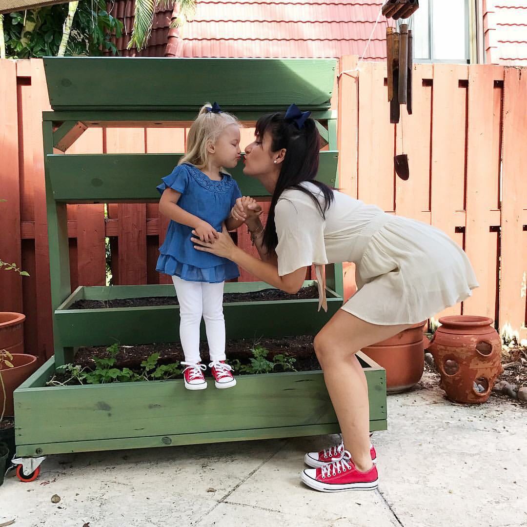 oakley_red's tweet photo. Mommy and I got to garden this weekend, and by garden I mean.. mommy got dirty and sweaty while I ran around with a spade and declared a container of rocks my mixing bowl and made cake. 📷 La Fleur Bucket  #redsneakersforoakley #foodallergyawareness #rsfo #livlikeoaks https://t.co/2Na4D1Dt0A