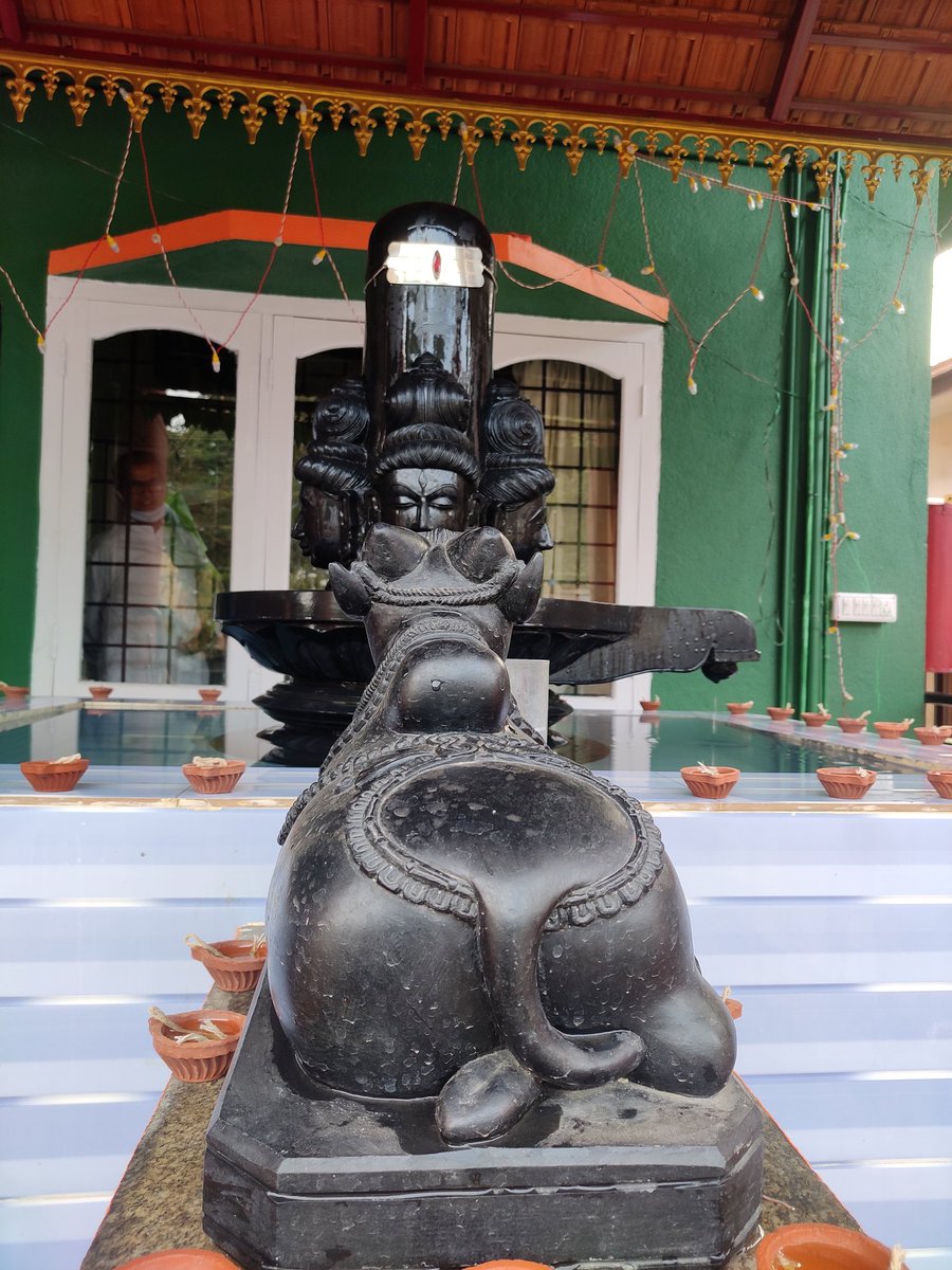 SShilpakala's tweet photo. Installed Special Shivalinga Work(Pashupathilinga) At Chettalli Co-operative Society, Madikeri Done by Shri Mookambika Shilpakala
Thankyou
#pashupathilinga#statue #statuework #lingawork#nandhi https://t.co/yo8b5XXgsb