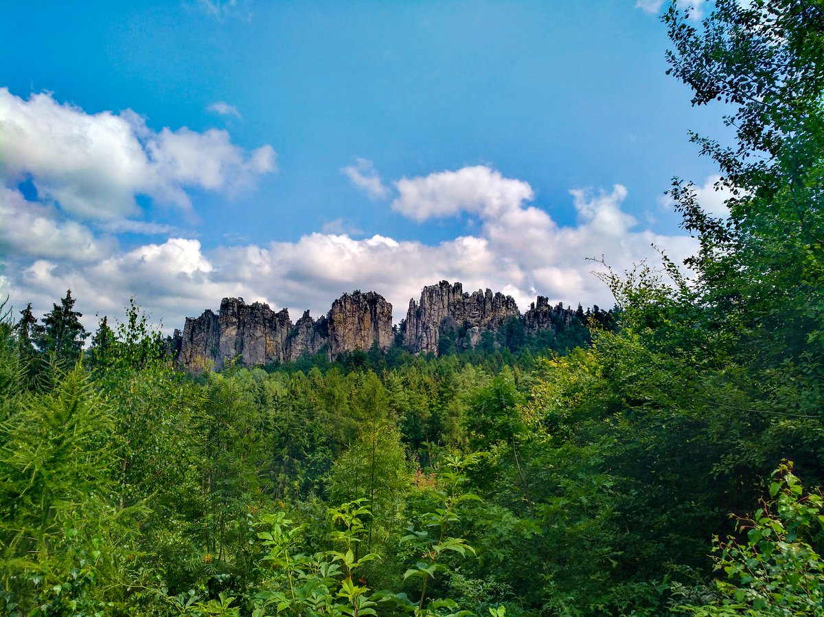 michal_kudrna's tweet photo. Suché skály
Besedice, Malá Skála - Český ráj
Kratší, ale technický hiking s "pěkný" převýšením😊💯
#ceskyraj #sucheskaly #malaskala #hiking https://t.co/9DaLYoHIbv