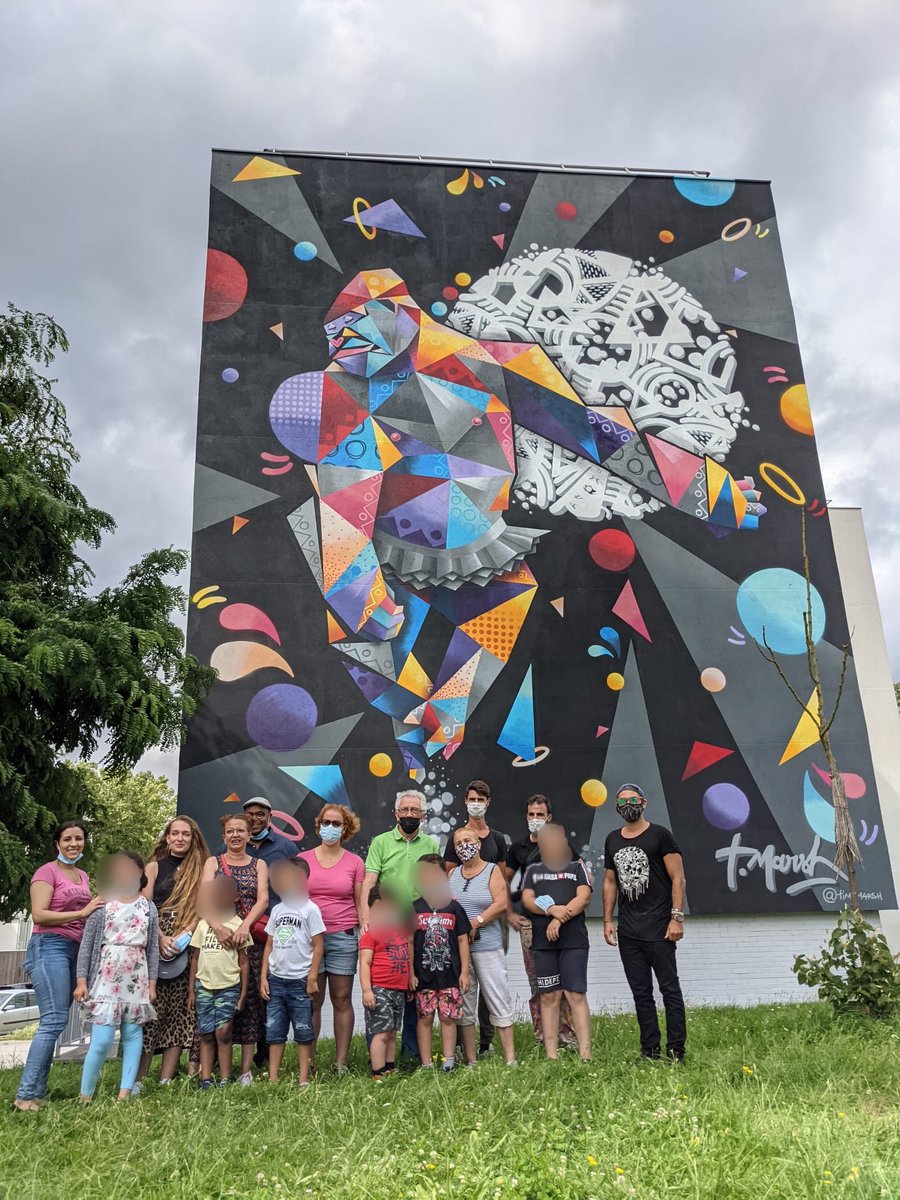 Villeneuve94190's tweet photo. 🔴En direct de l’Inauguration de la fresque du plateau 🎨 en présence de Monsieur le Maire @PGAUDIN94190

📍2, rue des Châtaigniers

@GroupeValophis #fresque #plateau #cadredevie #meilleur #Embellissement #couleur #quartier. #etecultureidf
 #AgenceGLV
#vivrelaculture
#TimMarsh https://t.co/PS2ZOE7sKI