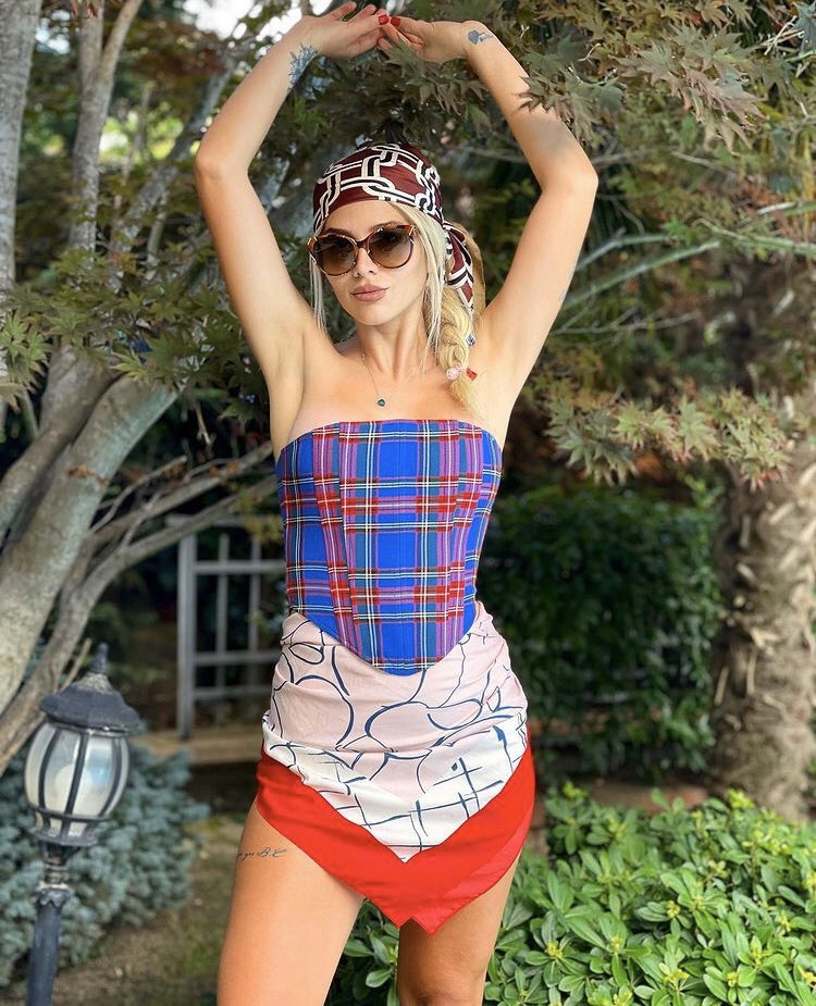 ilaydacandyfc's tweet photo. Hot summer girl İlayda 🔥☀️⛱

@ilaydasekeresmi 

#Survivor2021 #İlaydaŞeker https://t.co/zGt9bU5nBE